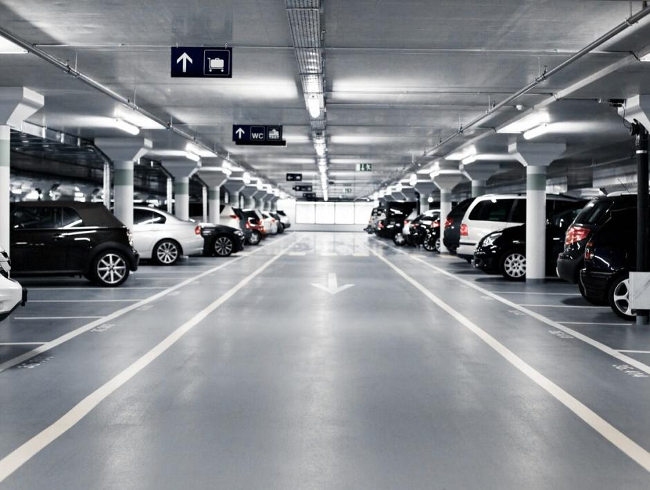 Keypoint simuleert parkeerbeweging voor parkeerkelder villa