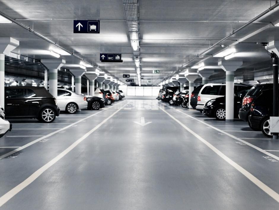 Keypoint simuleert parkeerbeweging voor parkeerkelder villa
